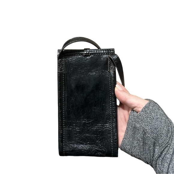 EUC - Hobo - Token Phone/Wallet Crossbody - black - Picture 4 of 7